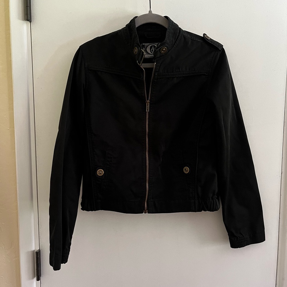 Vintage Volcom Black Bomber Jacket ‘Lovin Phoebe’ style jacket | Small
